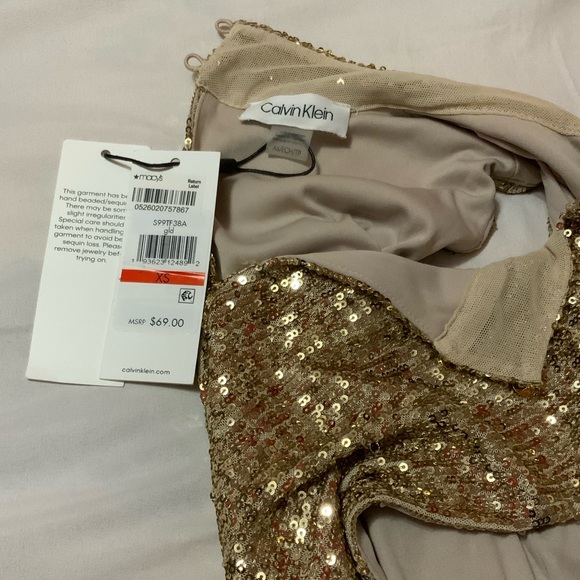 Calvin Klein women’s gold sequined keyhole mock neck - Picture 3 of 3